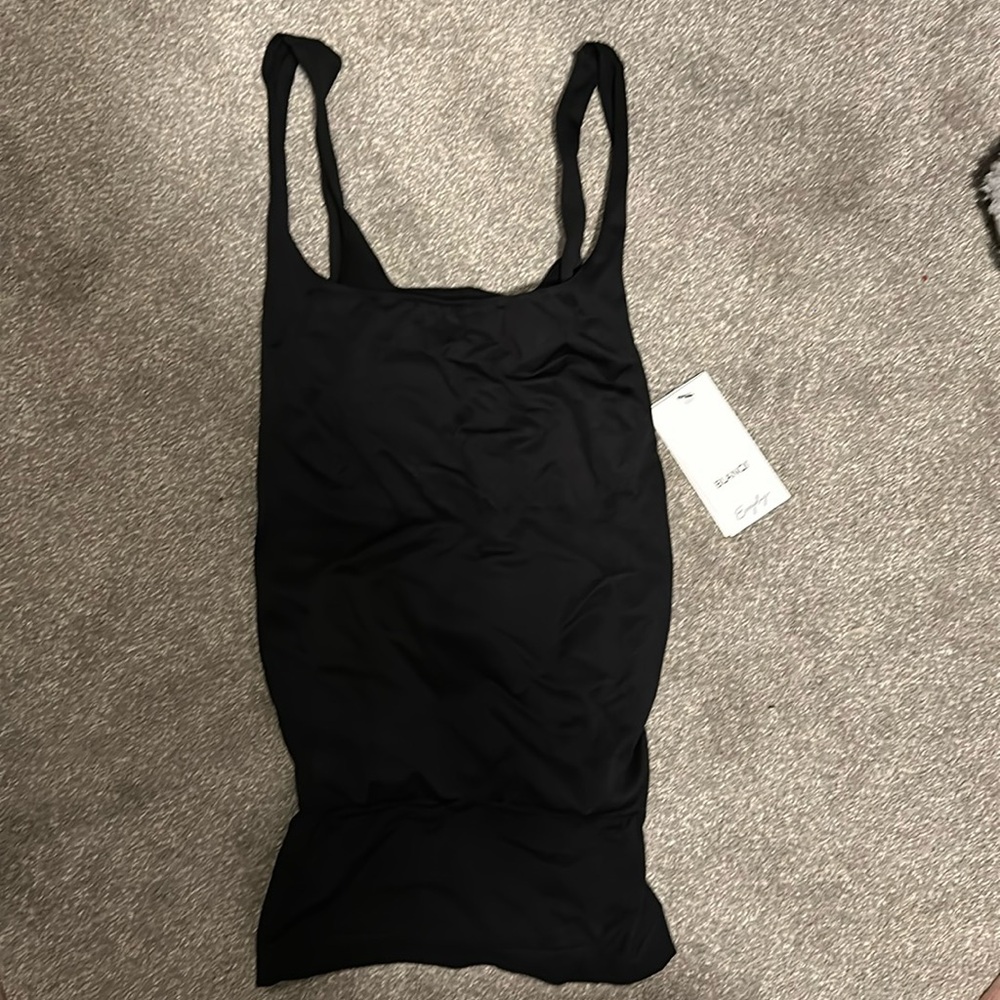 Blanqi pull down postpartum/nursing support tank top